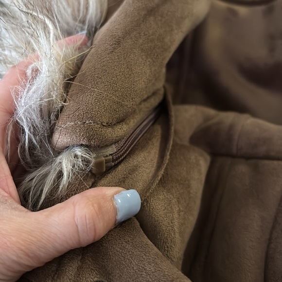 ESPRIT Women's Brown Faux Fur Hooded Coat size medium - Picture 10 of 10